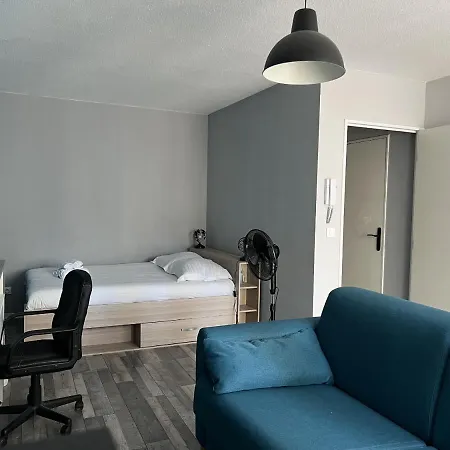 Piscine Olympique - Premiere Conciergerie